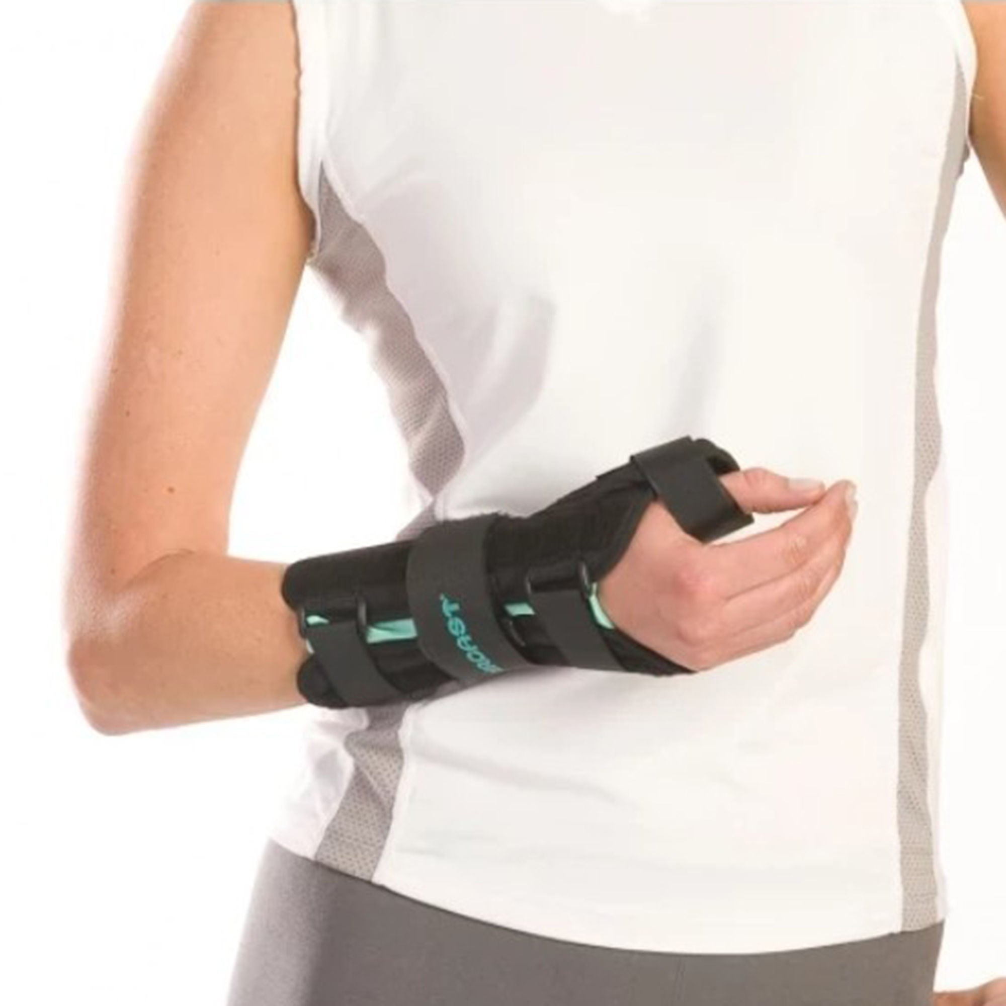 Aircast® A2™ Wrist Brace with Thumb Spica, Black, Medium, Right