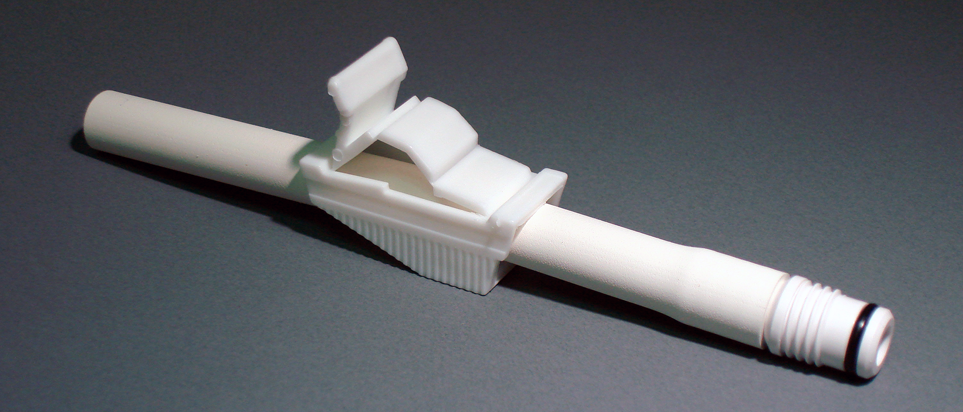 Straight-Thru Adaptor with Thumb Clamp