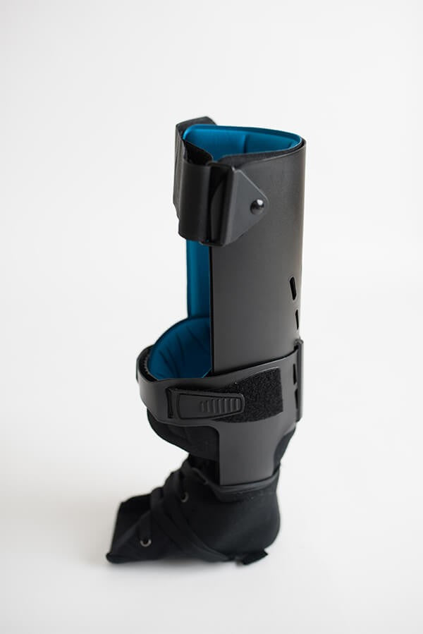 The Revolution AFO Ankle Brace, Medium, Right L1906/L1971